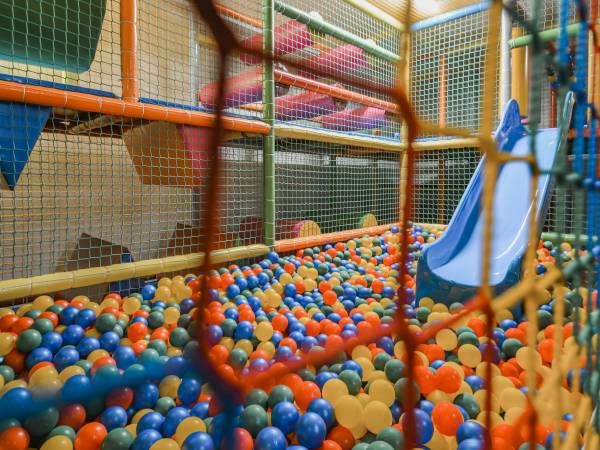 WOLNE TERMINY NA FERIE ZIMOWE! Apartament przy stoku narciarskim.