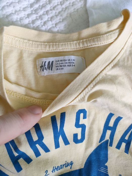 Conjunto de roupa menino( calçãoes, camisas, t-shirt) (12-24 meses)