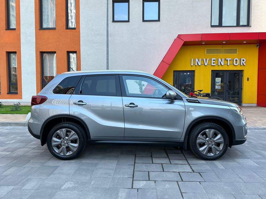 Suzuki Vitara 2024 Hybrid