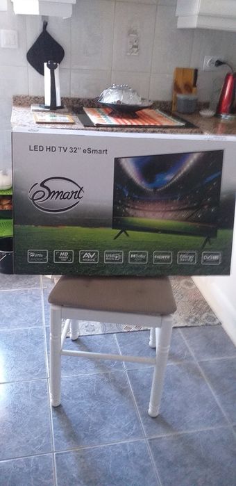 Télévisaõ LED HD 32 eSmart