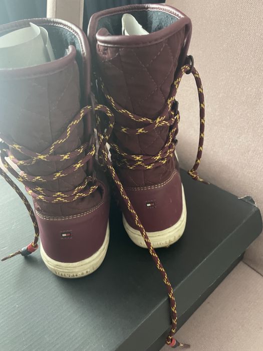 Tommy hilfiger botki ocieplane 37