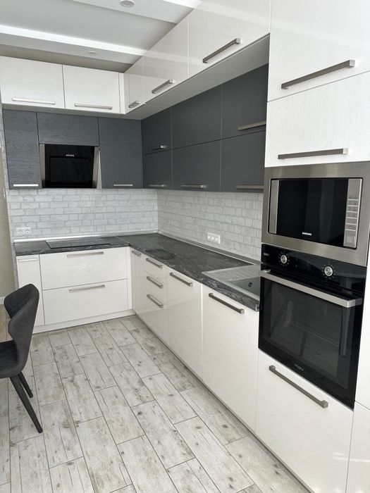 ПРОДАЖ 2 кімнатної квартри ЖК Лісовий квартал , 71.7кв.м!