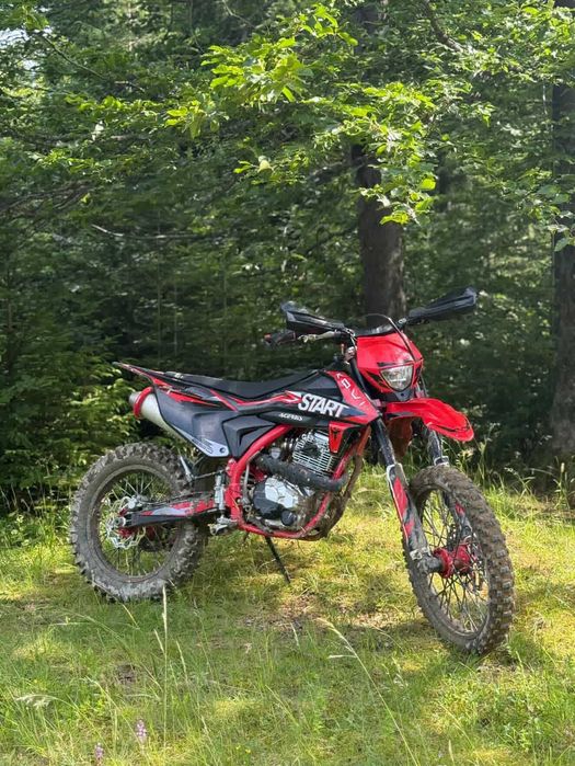 Продам кові Стар 250