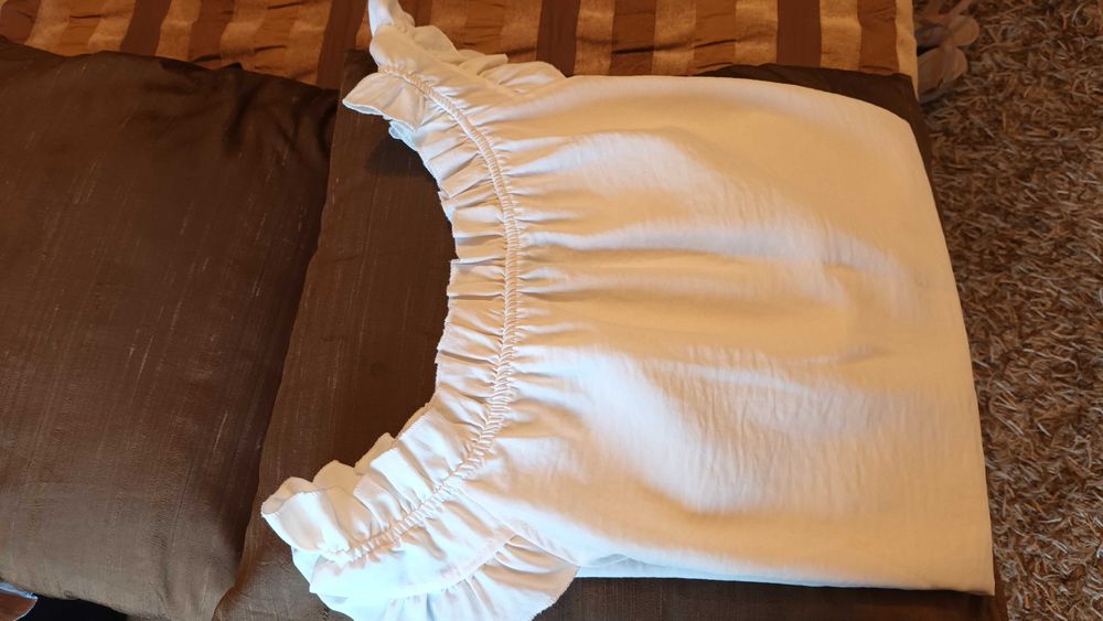 Blusa de manga curta em branco