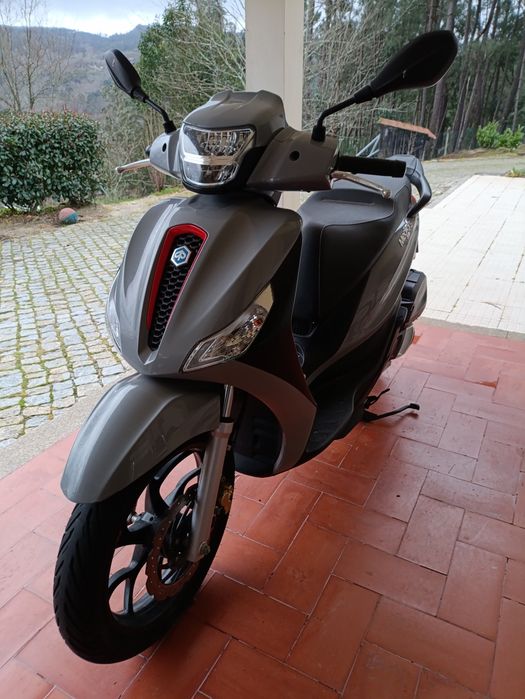 Piaggio Medley S 125