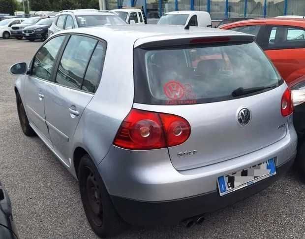 Volkswagen Golf V 2005 2.0TDI/ Na części