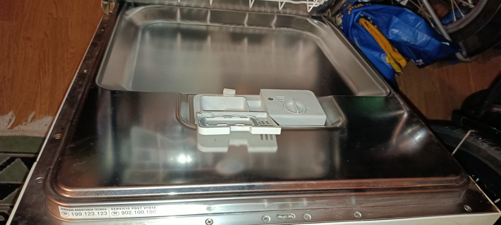 Maquina de lavar louça candy