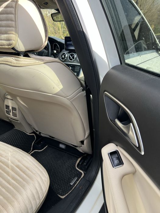 Mersedes benz - GLA 250
