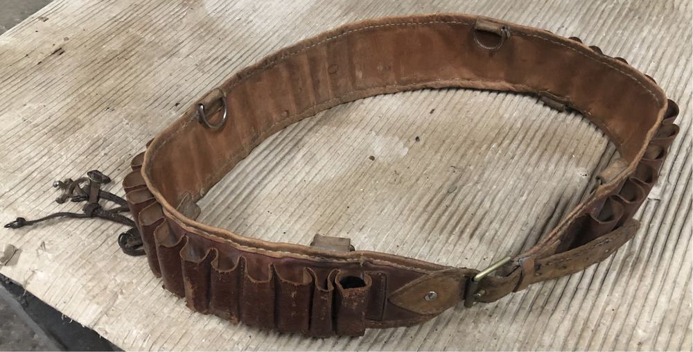 Cartucheira em couro