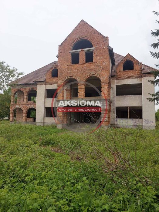 Продаж будинку 216 Є/м2+ 90 сот.землі