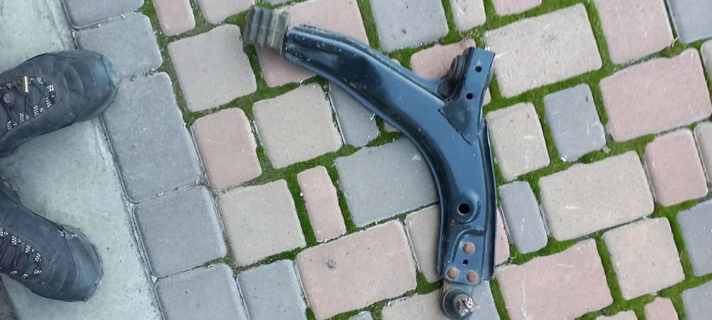 Важіль Ланос Сенс Нексія  правий