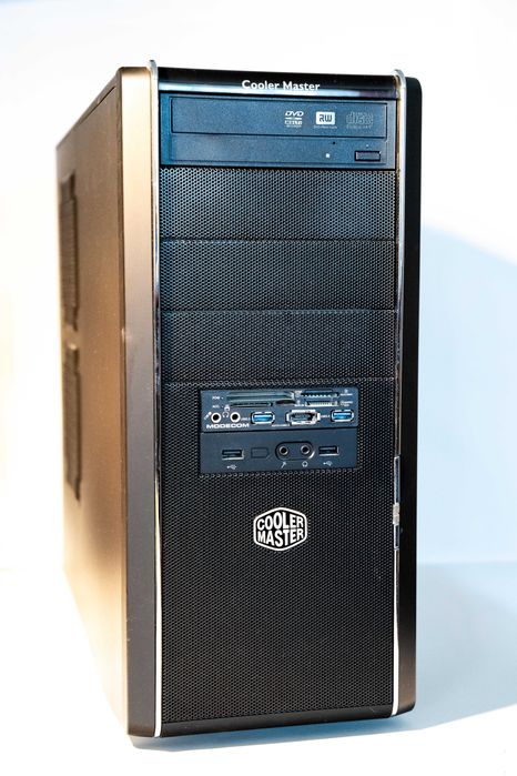 Komputer Stacjonarny Intel Core i5-3350P / GeForce GT 640 / 8 GB RAM / 1 TB HDD / Windows 11