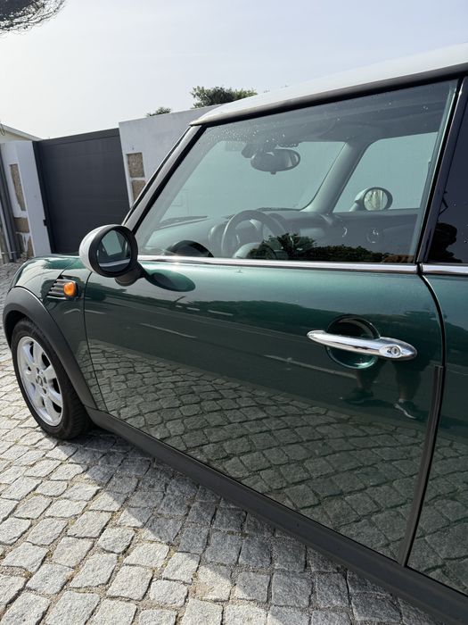 Mini Cooper D 2009508699993357701124