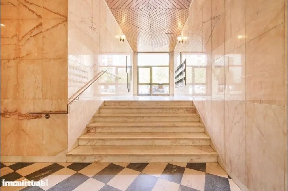 Estúdio LOFT na Quinta Grande – Zona Nobre | 5 min do Colombo e Metro