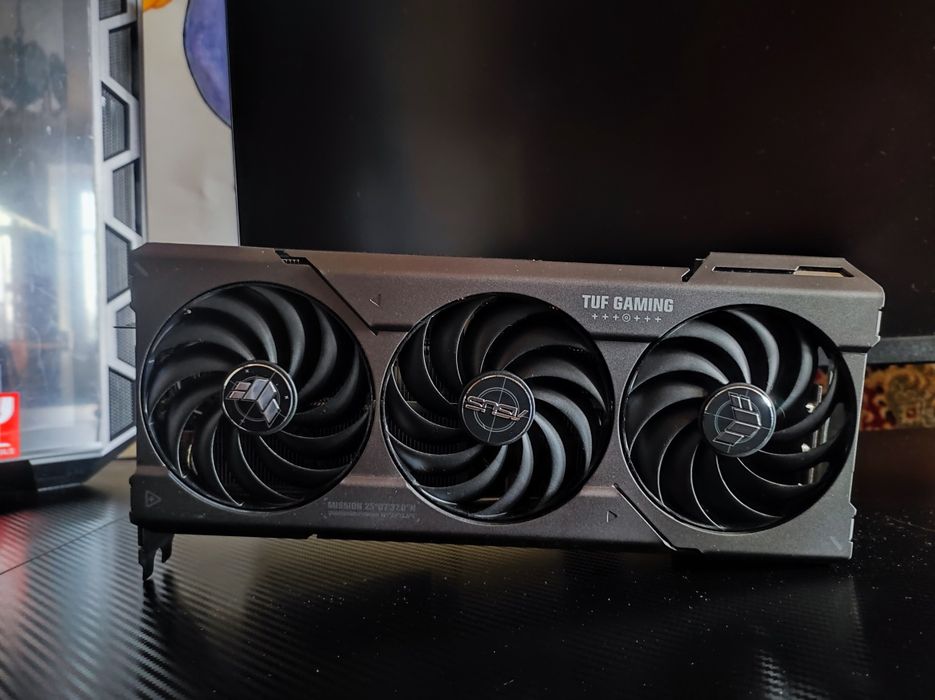ASUS Radeon RX 7700 XT 12Gb: 15 800 грн. - Комплектуючі та запчастини ...