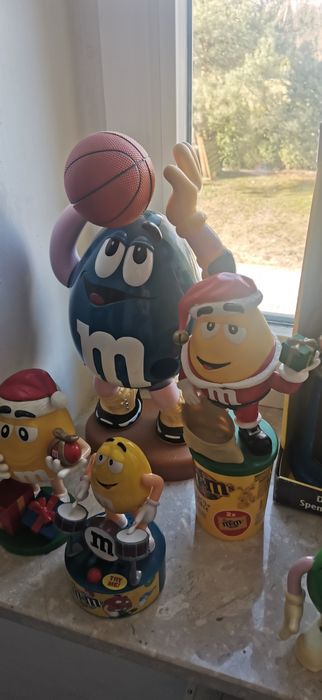 Figurki m&m's super stan