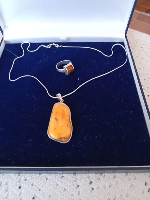 Zawieszka z łańcuszkiem cena ost.