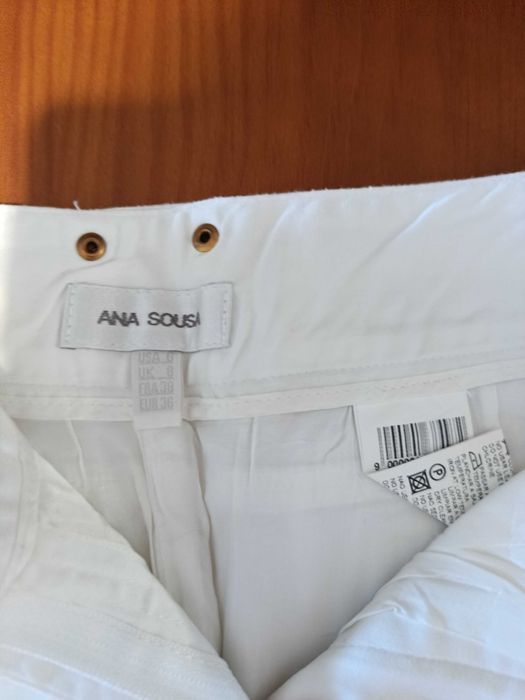 Saia marca Ana Sousa tamanho 36