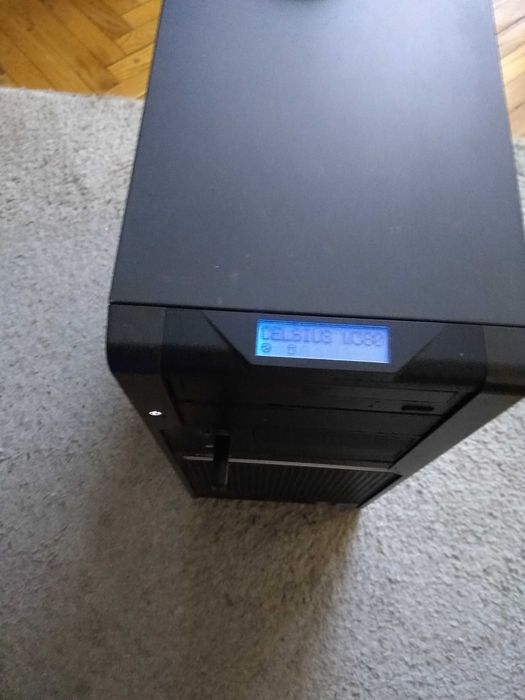 komputer fujitsu
