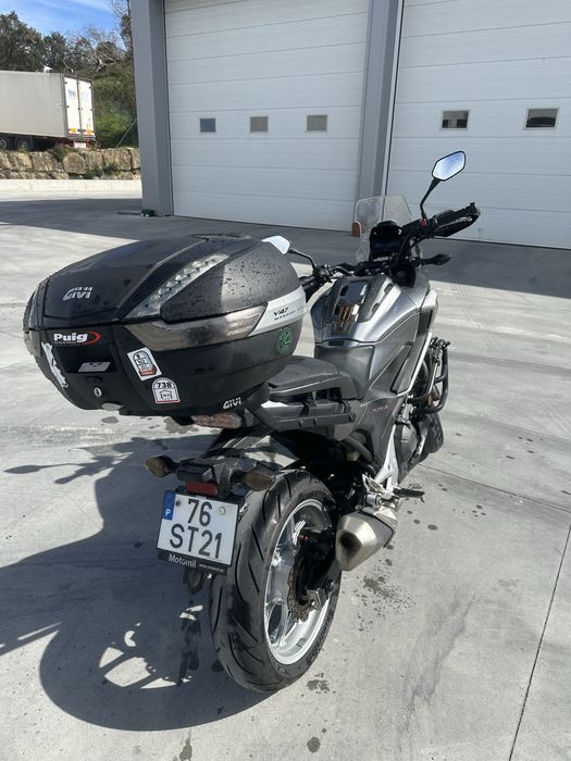 Honda NC 750X – 2017 – Excelente Estado