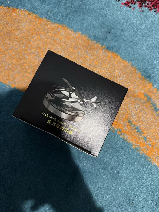 Ароматизатор Вертоліт на сонячній батареї срібний