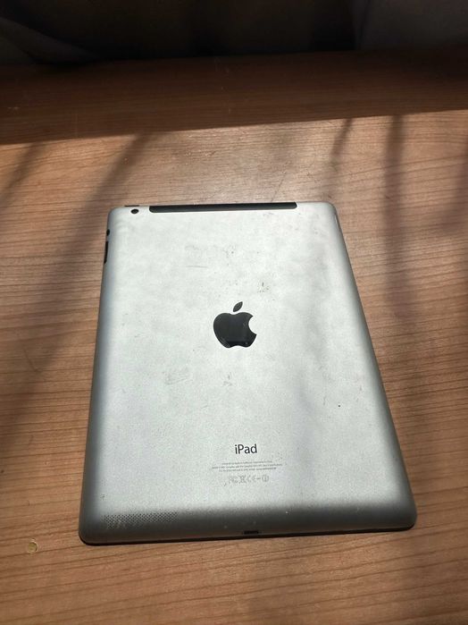 Apple iPad 4 16GB A1460 Wi-Fi + Cellular | Totalmente funcional