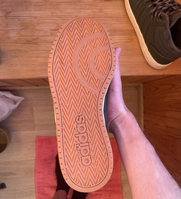 Теплі зимні кросівки Adidas з утеплювачем