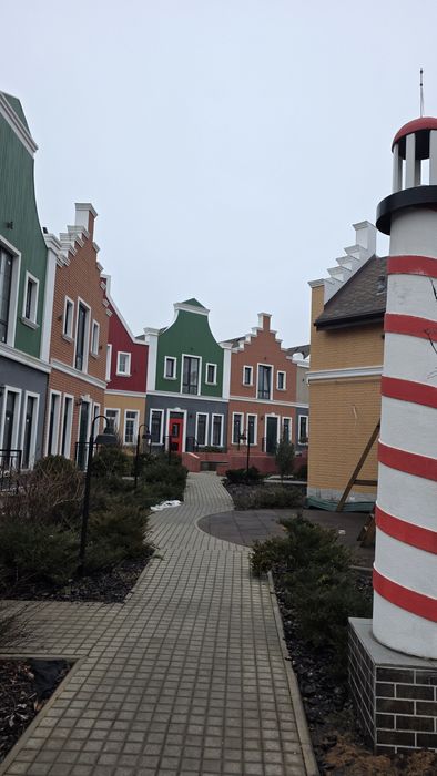 Затишний сучасний будинок