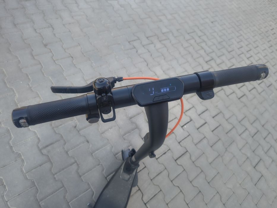 Продам електросамокат Segway Ninebot E2 Pro