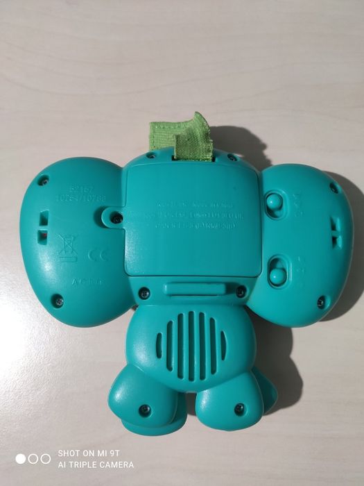 Слоник Fisher price