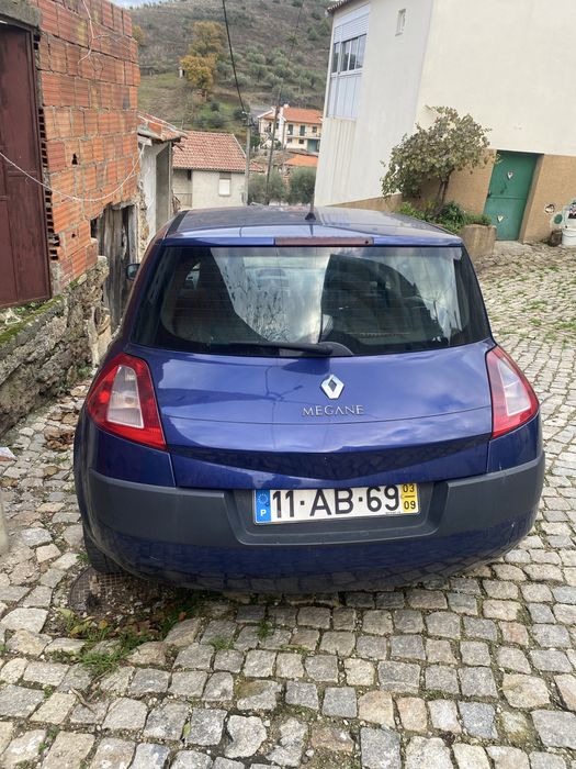 Renault Mégane 1.5 dCi 2003 – Muito Económico – Bom Estado