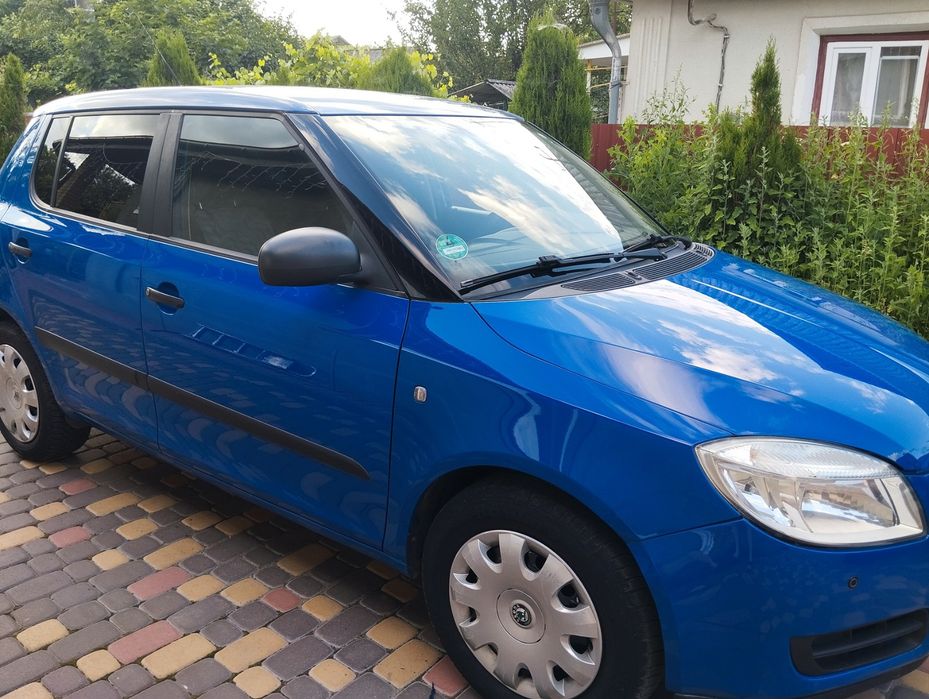 Продам Skoda fabia 2009