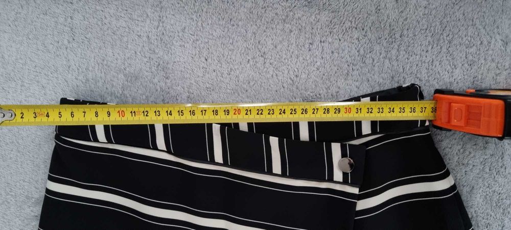 Spodnica midi w paski Parisian