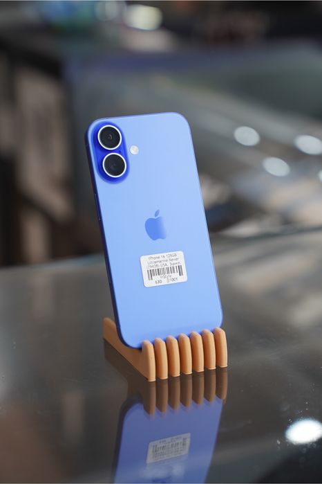 iPhone 16 128GB Ultramarine (USA)