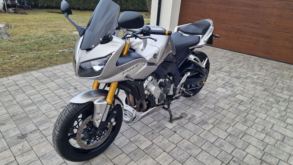 Yamaha fz1 super stan