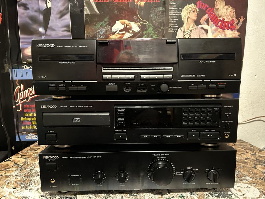 Panasonic Model SA-BT230 блюрей проигрыватель и колонки