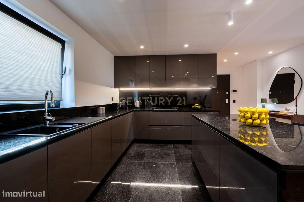 Apartamento T2 Funchal  - Escolha certa entre viver ou investir!