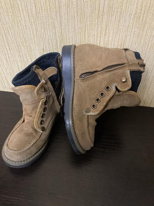 Ботінки levis, розмір 29
