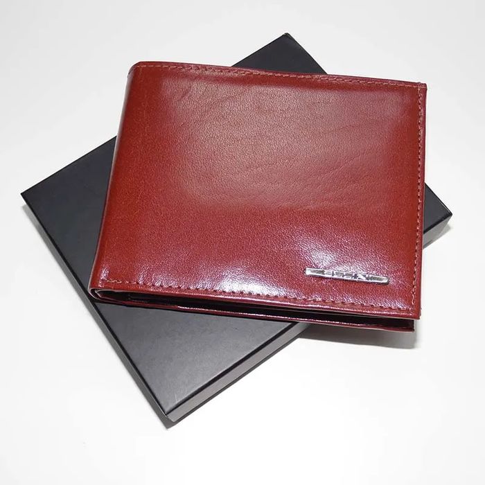 brązowy skórzany portfel ellini