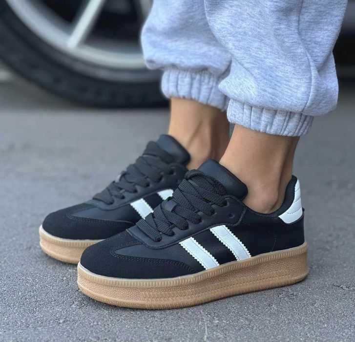 Женские кеды кроссовки черные