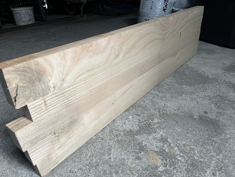 Stopnie jesion klejone