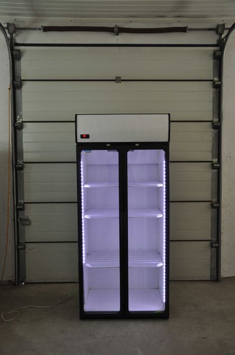 szafa chłodnicza witryna chłodziarka do napojów