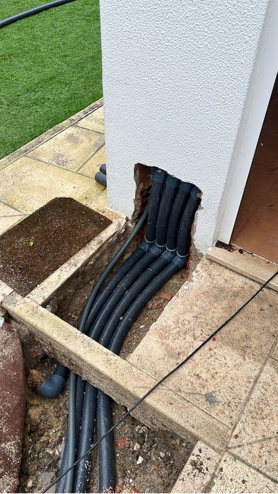 Trabalhos de bricolage e pequenas obras 25€/hora