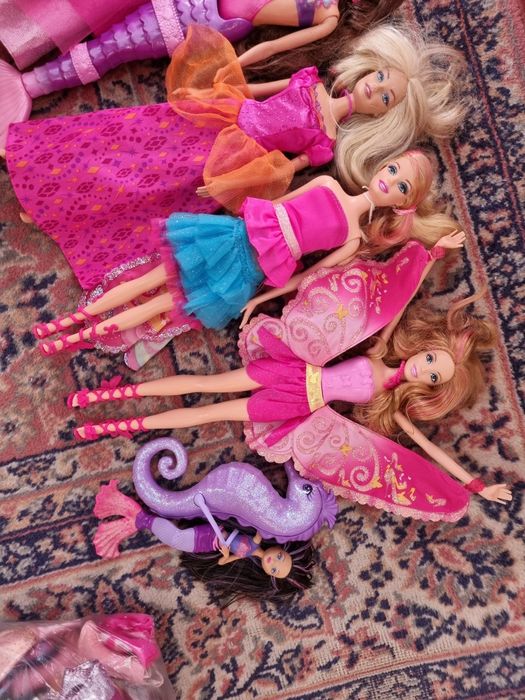 Lalki Barbie 12 sztuk