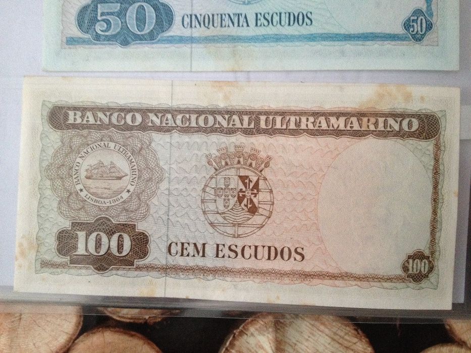 TIMOR 3 Uncirculated Banknotes with Minor Moisture Spots on the 100$00 Note64584419805314123