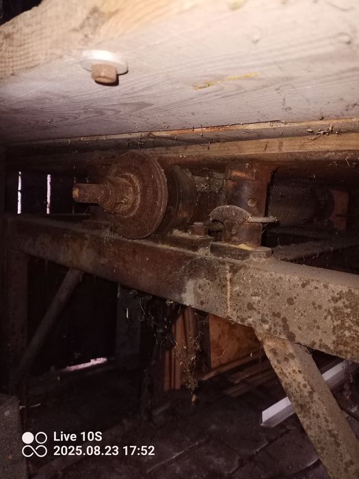 Heblarka z krajzegą