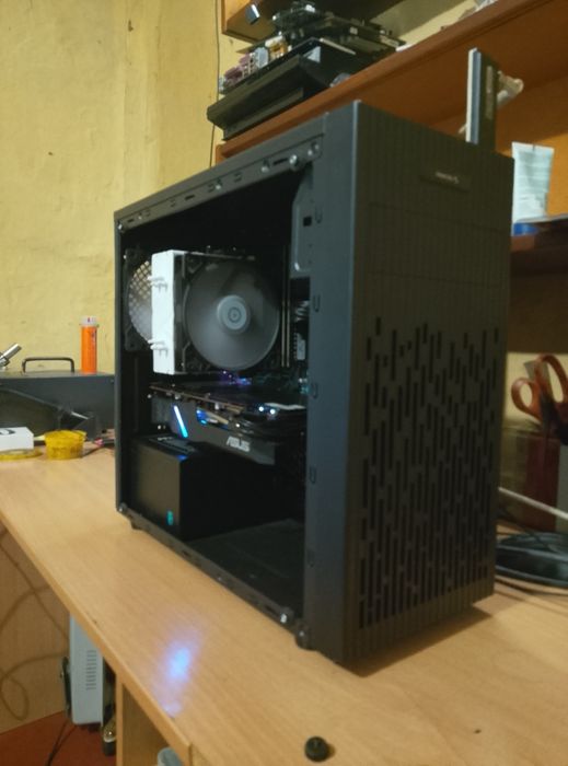 Intel 12 ядер. Видео 8gb. Ram 32gb. SSD 500gb