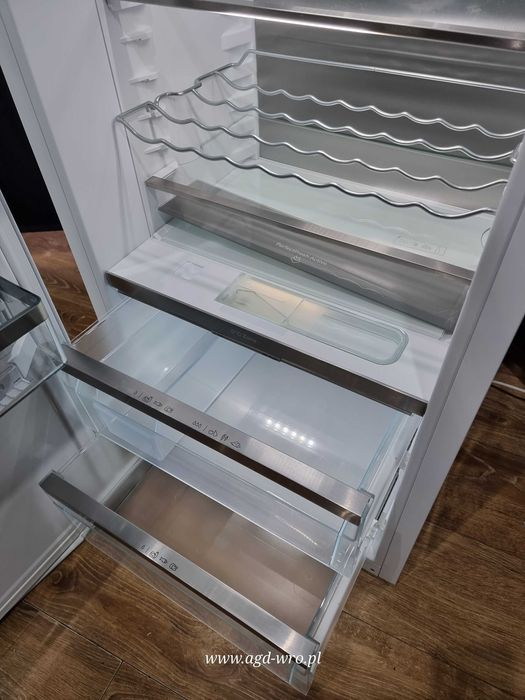 Lodówka do zabudowy Miele, PerfectFresh Active, FlexiLight 2.0