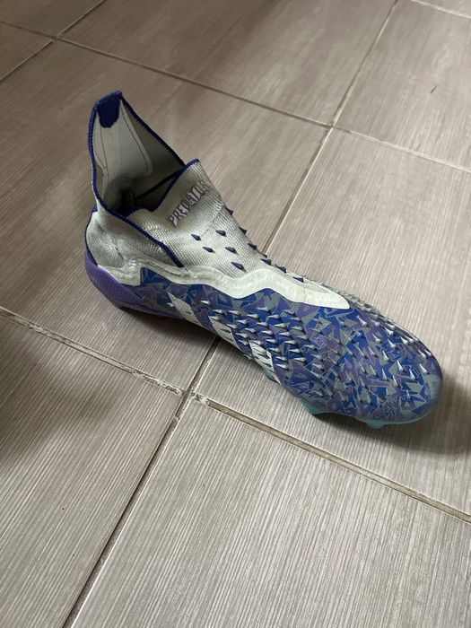 adidas predator freak+FG