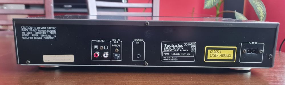 Technics cd SL-P477A optical output